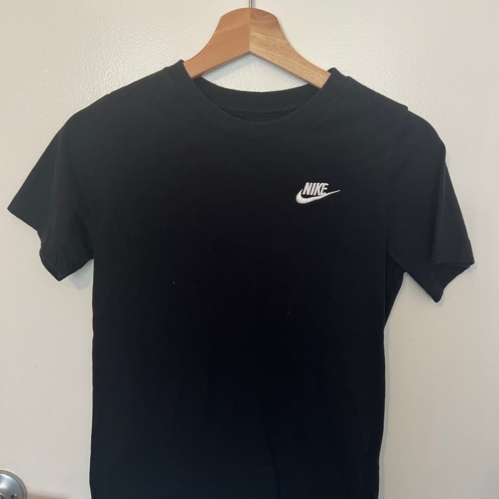 Nike Boy's Black T-Shirt
